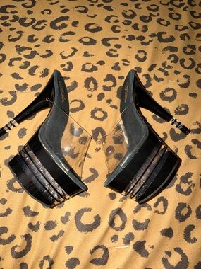 Pleaser clear & black